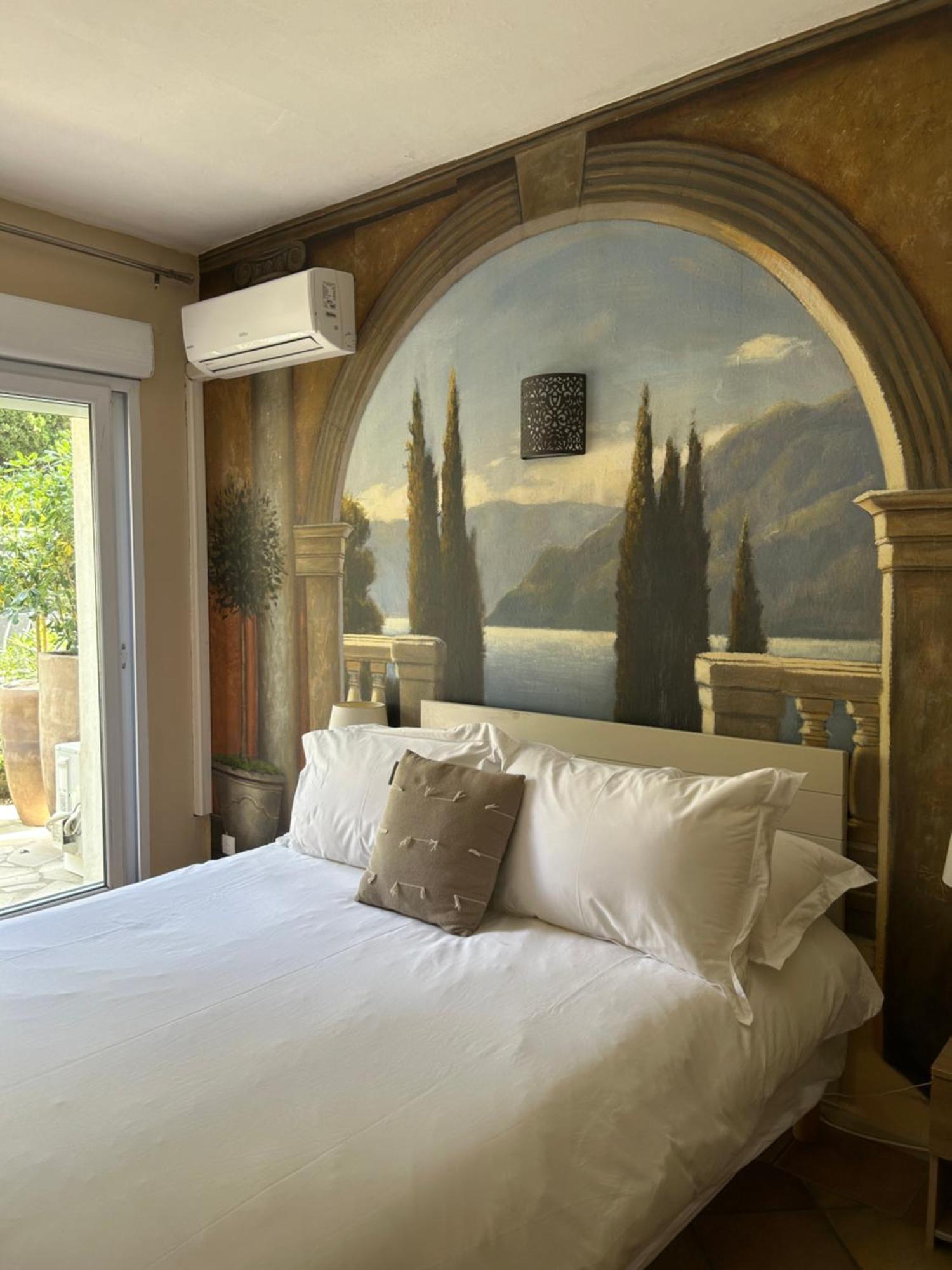 Hotel L'Escale Au Soleil Saint Aygulf Exteriér fotografie